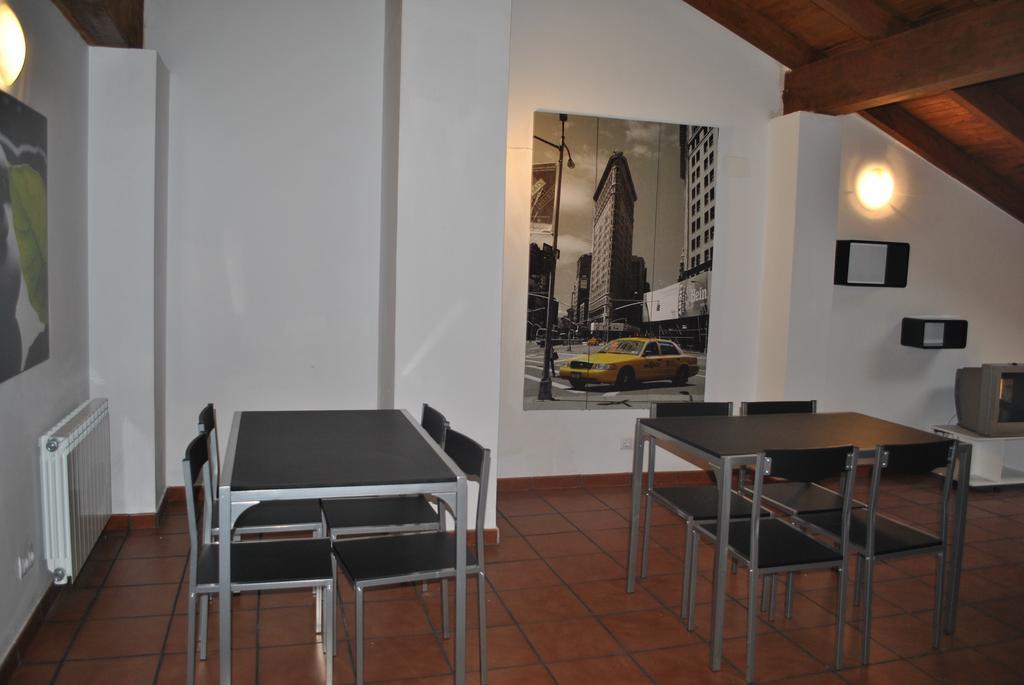 Hostal La Catedral ซานโตโดมิงโก เดลา กัลซาดา ภายนอก รูปภาพ
