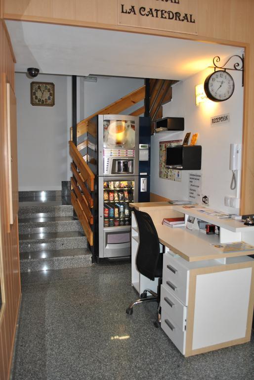 Hostal La Catedral ซานโตโดมิงโก เดลา กัลซาดา ภายนอก รูปภาพ