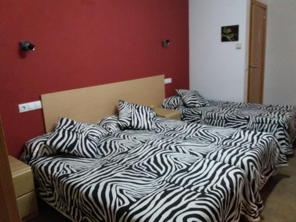Hostal La Catedral ซานโตโดมิงโก เดลา กัลซาดา ภายนอก รูปภาพ